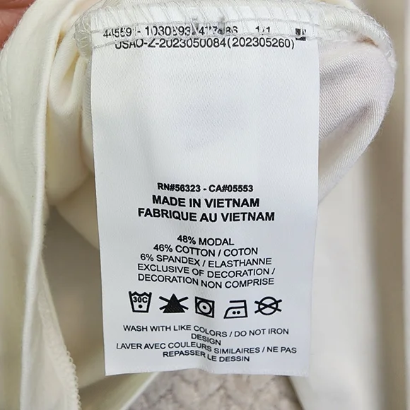 Nike Crop Top Long Sleeve White Shirt Women's L NWT MSRP $45 - Picture 10 of 10